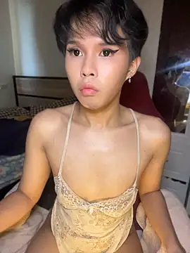 แชท XXX สดของ Plaxxxtique