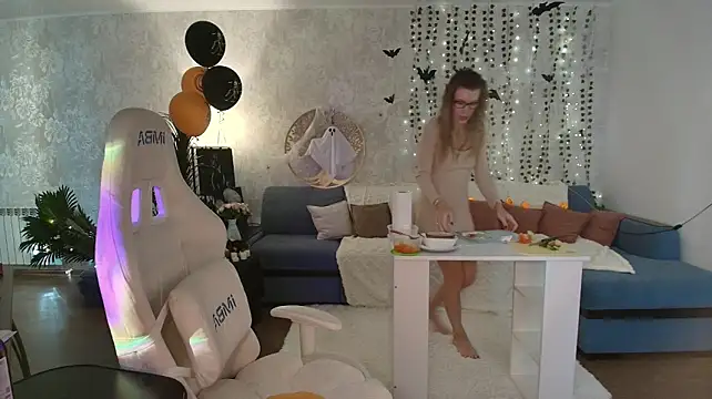 miababemi09 XXX чат на живо