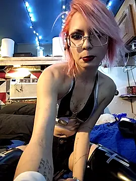 LunikaCorpse666's Live XXX Chat