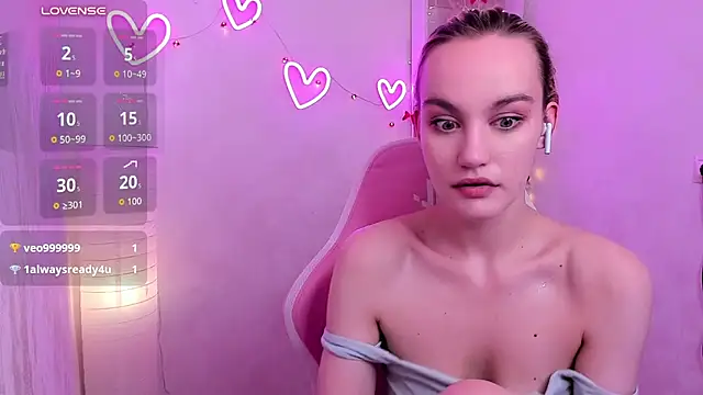 Ida_FaneStain Chat XXX live