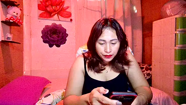 Themilf_lady Chat XXX live