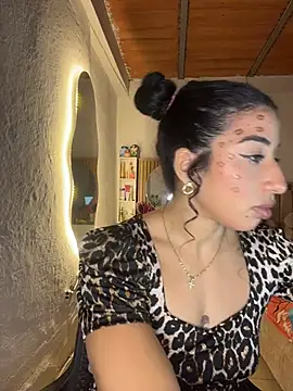 Chat XXX en directo de Miily_0