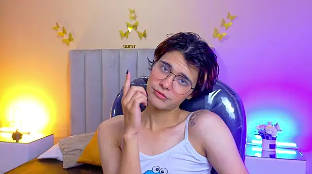 Chatroom XXX en direct de Derek_Sinn