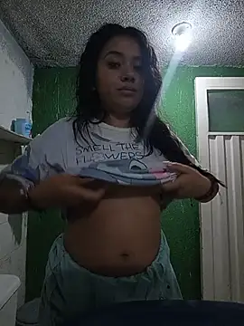Chat +18 de dahianadb ao vivo