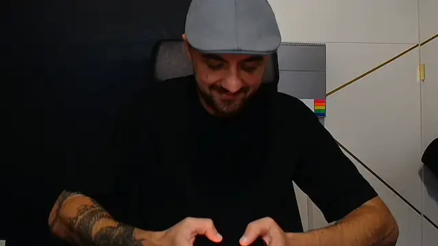 Chat XXX ao vivo de JamesMyerss
