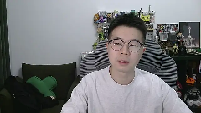 Adzard65 现场XXX聊天