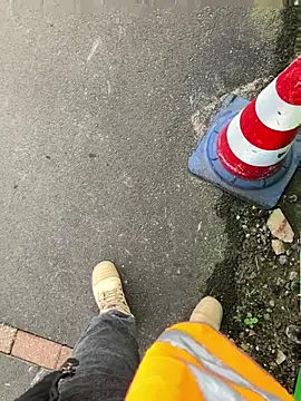 Inperialll: απευθείας συνομιλία ΧΧΧ