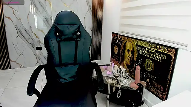 Živý XXX chat queen_findom1