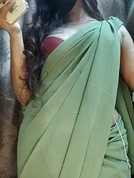 sruthi_saucyn Live XXX chat