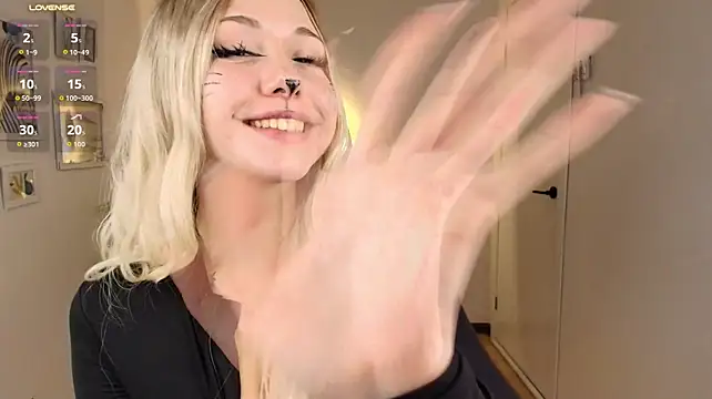 CatEyePro Chat XXX in diretta