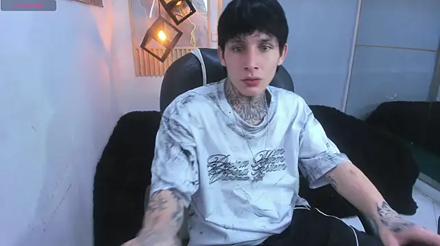 Cry_thereal Live XXX Chat