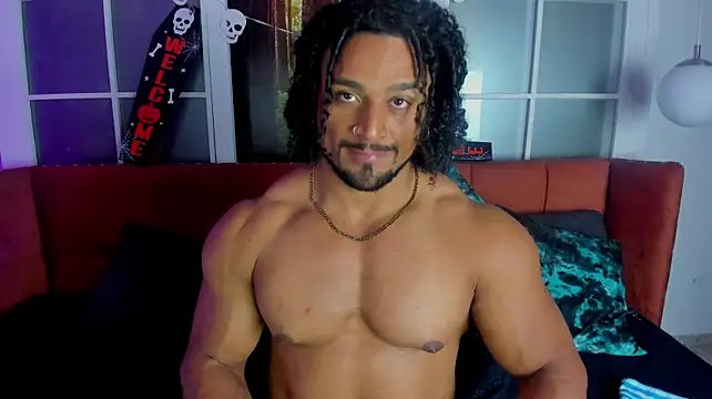 MikeEstevess Chat XXX in diretta