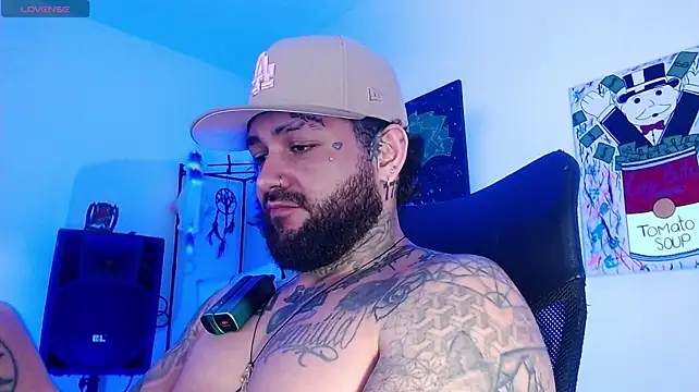 XXX chat uživo modela esteban_cloud