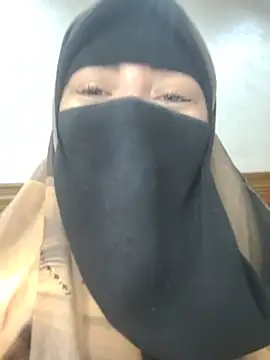 Bisan_sexy Adlı Modelin Web Kamerası Şovu