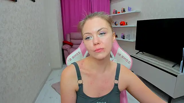 Czat XXX na żywo – Strawberrye