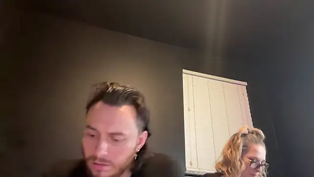 hungandcloudy Chat XXX live