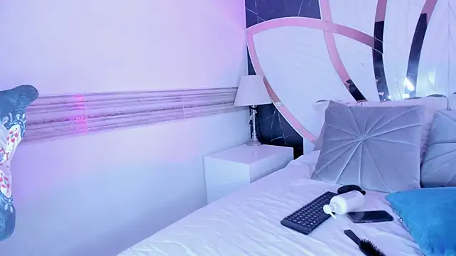 Luna_Femme's Live XXX Chat