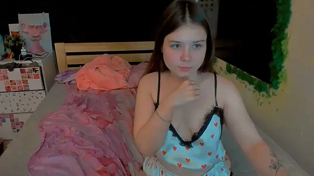 XXX chat uživo modela HateEmotions