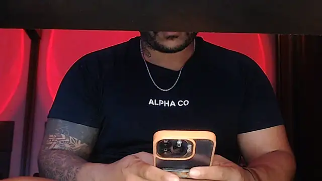 aleparrudo live XXX chat