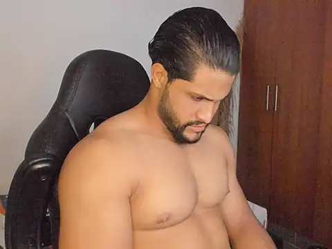 Pier_Simons live XXX chat