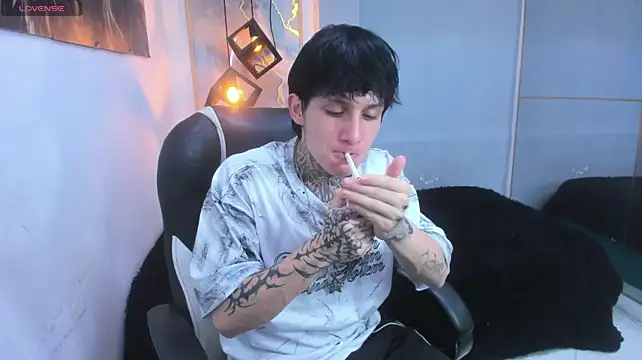 XXX chat uživo modela Cry_thereal