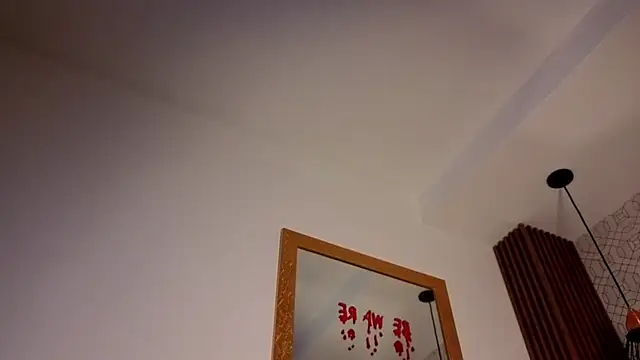 isaacblaze_'s Live XXX Chat