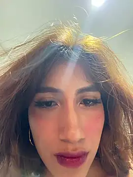 Chat +18 de naomiii__ ao vivo