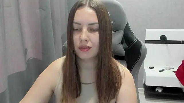 Mia_shy1's Live XXX Chat