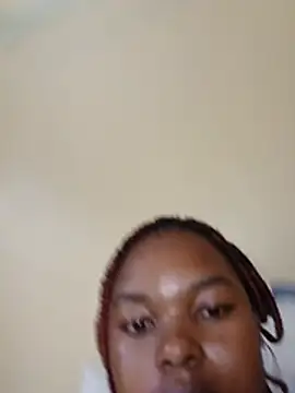 XXX chat uživo modela uganda-2