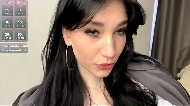 XXX chat uživo modela Eniamhaaaaa