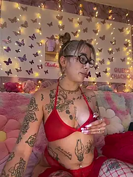 CHACHOULAND live XXX chat