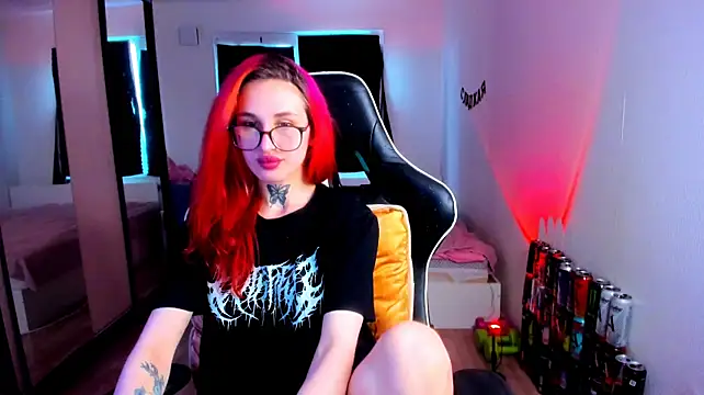 your_tora Adlı Modelin Canlı XXX Sohbeti