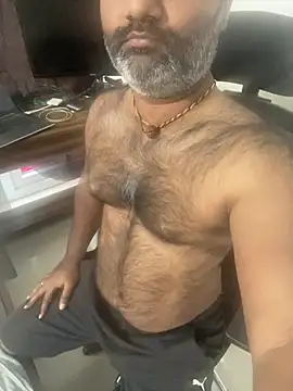 Chat +18 de modda_teluguu ao vivo