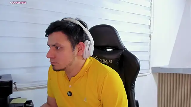 XXX chat uživo modela Rick_Adams