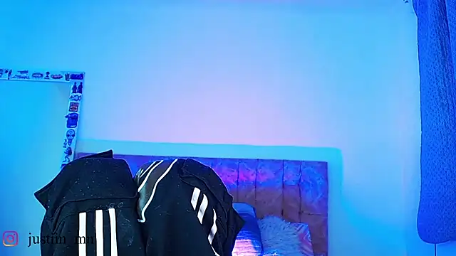 Czat XXX na żywo – _justinmoon2