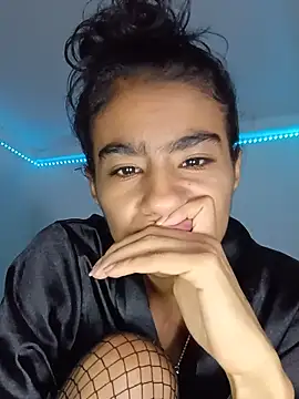 Chat +18 de Leslly_ ao vivo