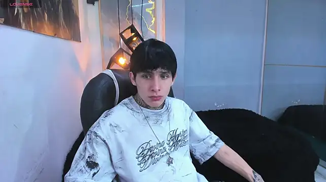 Cry_thereal XXX чат на живо