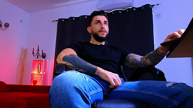 MightyAaron66n Live XXX chat