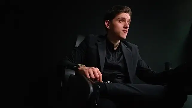 XXX chat uživo modela FelixStarkk