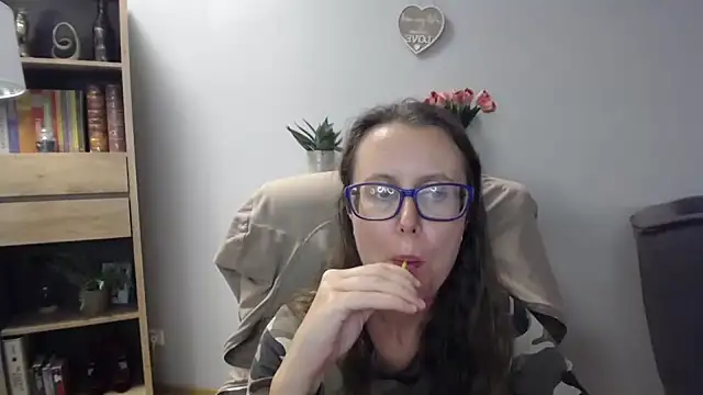 sweetxLizzy Chat XXX in diretta