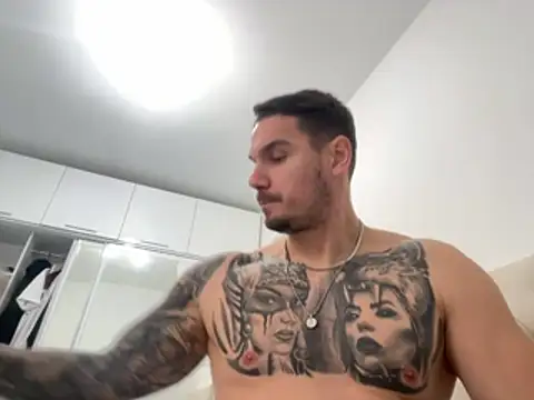 Hot__Tiger Chat XXX in diretta