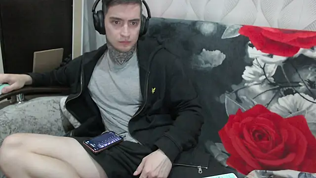 this_is_andyn Live XXX chat