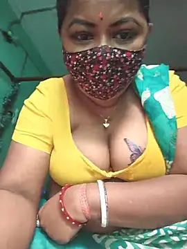 priya_bindass Adlı Modelin Canlı XXX Sohbeti