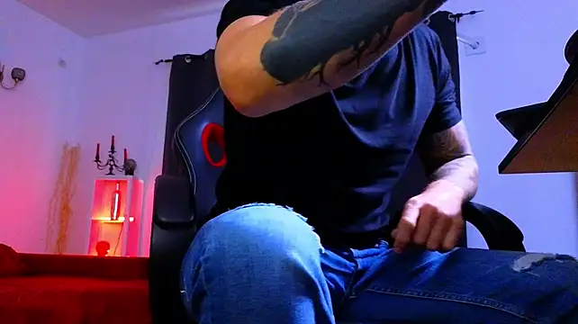 MightyAaron66 Chat XXX in diretta