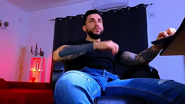 Онлайн чат XXX MightyAaron66
