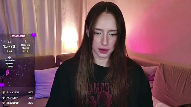 XXX chat uživo modela JasmineCream