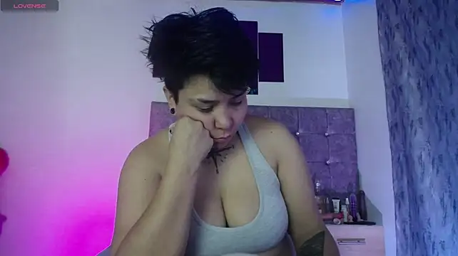 Chat XXX en directo de nat_evans8