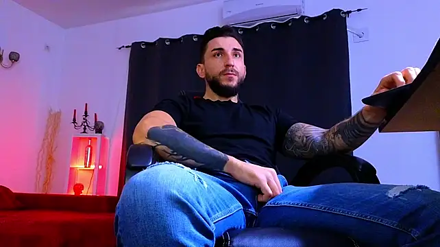 MightyAaron66 라이브 XXX 채팅