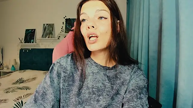 AlysaNightmoon Adlı Modelin Canlı XXX Sohbeti