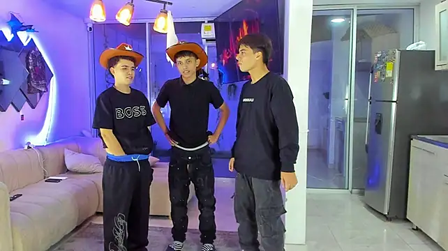 แชท XXX สดของ Houseofwarrios